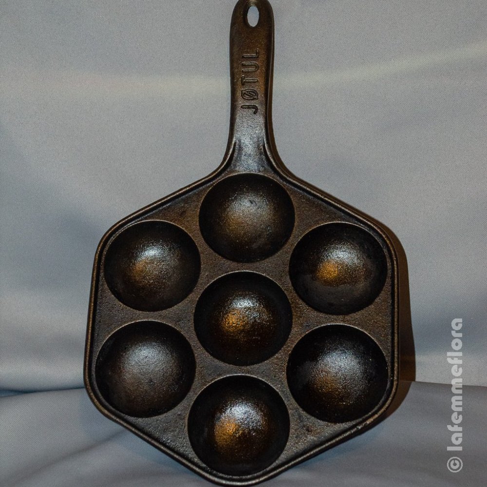 Jotul aebleskiver pan